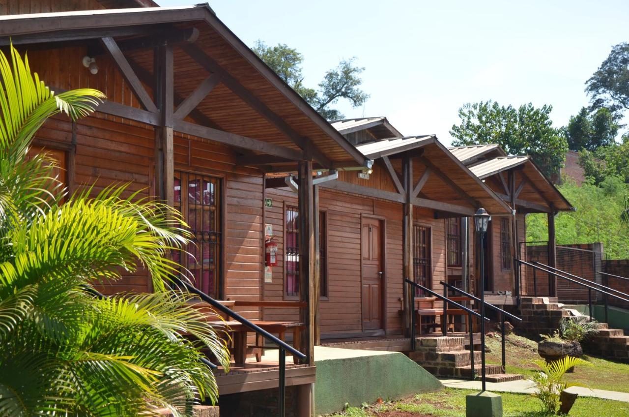 Terra Iguazu Cabanas 푸에르토이과수 외부 사진